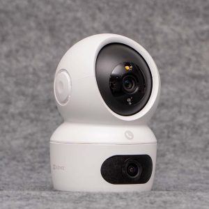 Alternative view of Camera 2 Mắt Ezviz H7C - Cho Góc Nhìn Toàn Cảnh 360 Độ